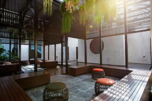 Hotel Sareeraya Villas & Suites