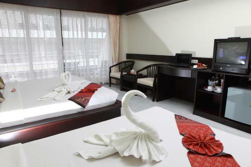 Samui First House Hotel