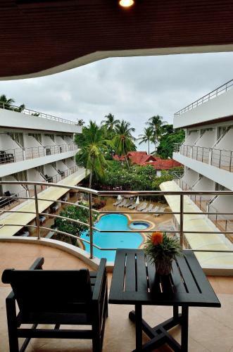Samui First House Hotel