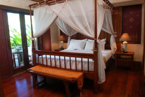 Hotel Montien House