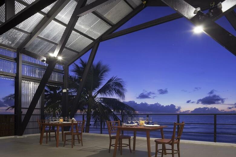 Hotel Malibu Beach Resort