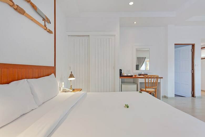 Hotel Malibu Beach Resort