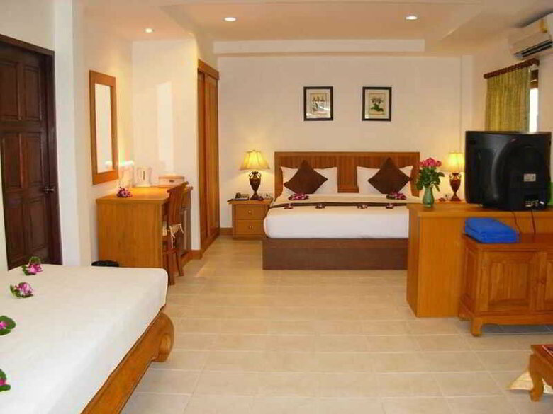 Hotel Malibu Beach Resort