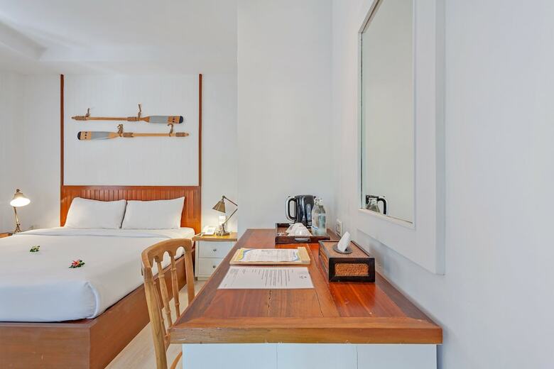 Hotel Malibu Beach Resort