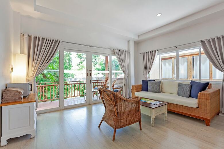 Hotel Malibu Beach Resort