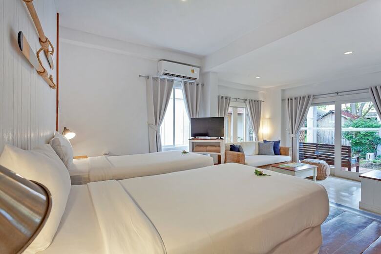 Hotel Malibu Beach Resort