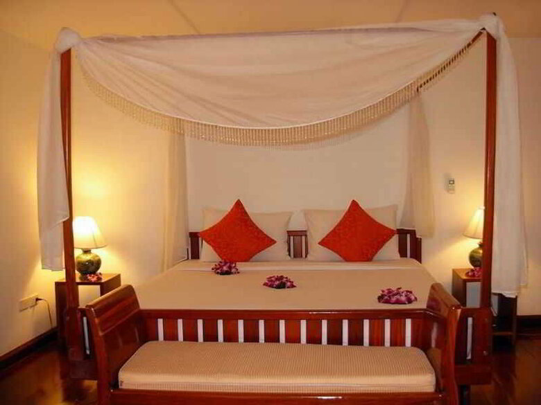 Hotel Malibu Beach Resort