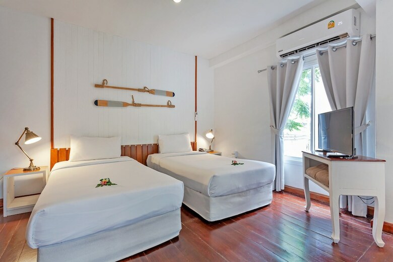 Hotel Malibu Beach Resort
