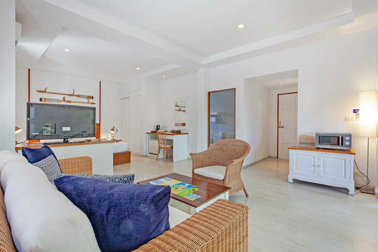 Hotel Malibu Beach Resort