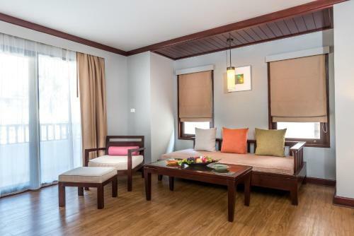 Hotel Kandaburi Resort And Spa