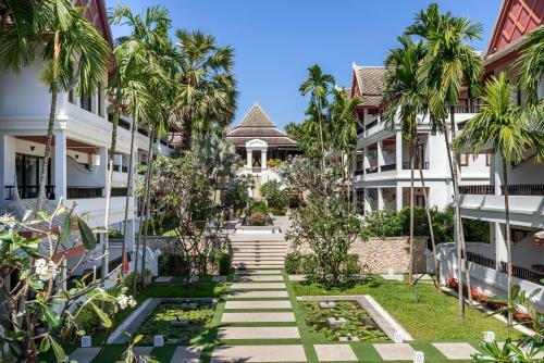 Hotel Kandaburi Resort And Spa