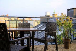 Aparthotel City Center Rooms And Apartments