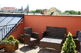 Aparthotel City Center Rooms And Apartments