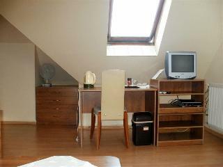 Hotel Penzi�n Tiberia