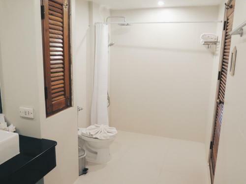 Chaweng Blue Lagoon Hotel