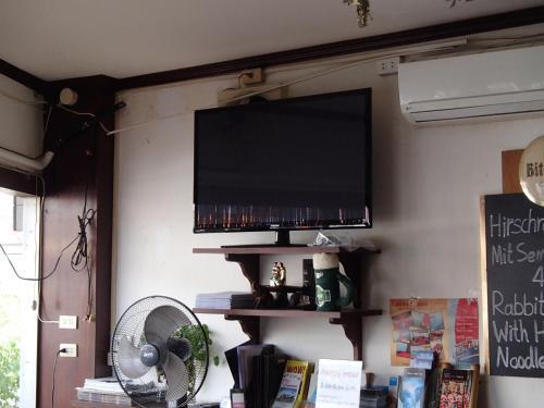 Hostal Tams Guesthouse