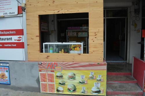 Hostal Tams Guesthouse