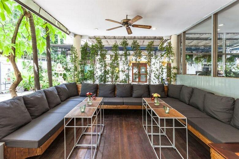 Hostal New Road Guest House