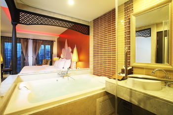Hotel Chillax Resort