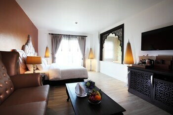 Hotel Chillax Resort