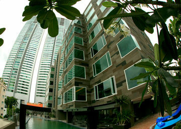 Hotel Golden Tulip Mandison Suites