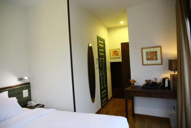 Hotel Chetuphon Gate