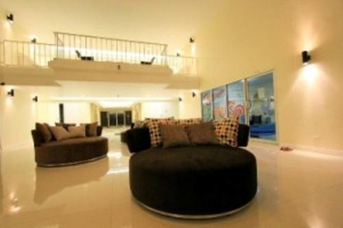 Grow Apartment