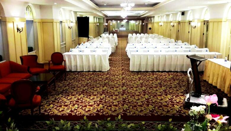 Iyarin @ Tuk Chang Hotel