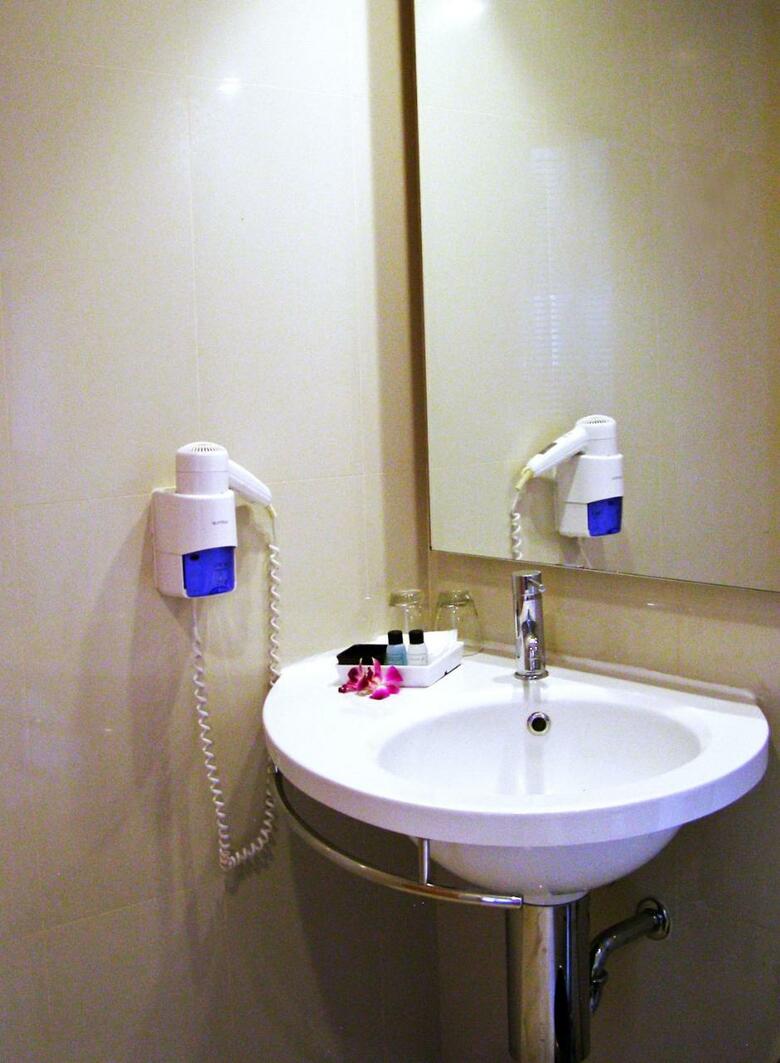 Iyarin @ Tuk Chang Hotel