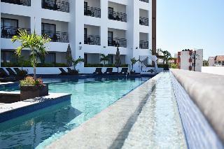 Medano Hotel & Suites