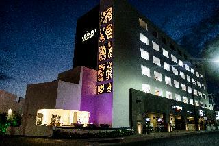 Medano Hotel & Suites