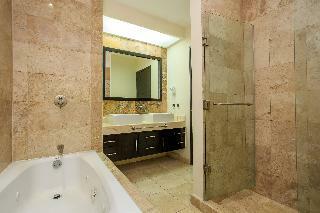 Apartamentos El Faro Residences
