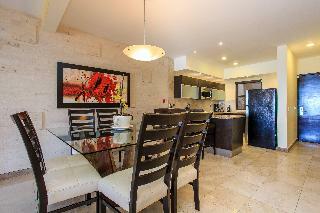 Apartamentos El Faro Residences