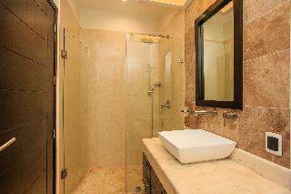 Apartamentos El Faro Residences