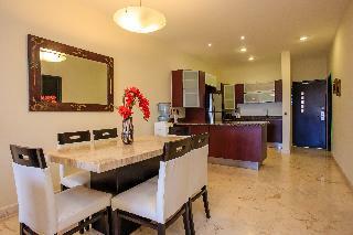 Apartamentos El Faro Residences