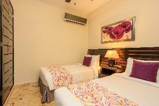 Apartamentos El Faro Residences