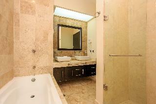 Apartamentos El Faro Residences