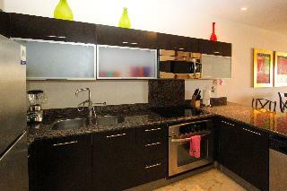 Apartamentos El Faro Residences