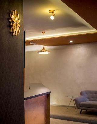 Hotel Privilege Suites By Central Park