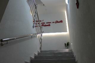 11tica Dm Hotel