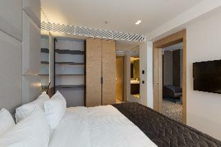 Hotel Mona Plaza