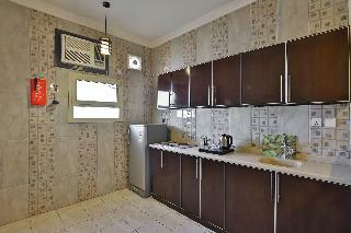 Oyo 208 Roshan Hotel Suites Hera