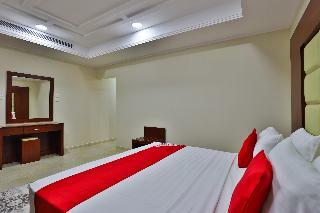 Oyo 270 Flora Park Hotel Suites2