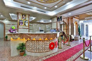 Oyo 270 Flora Park Hotel Suites2