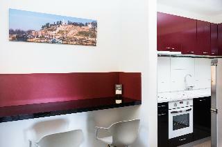 Feel Belgrade Apart Hotel