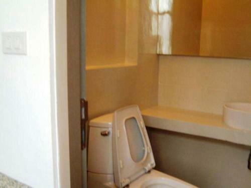 Hotel At One Service