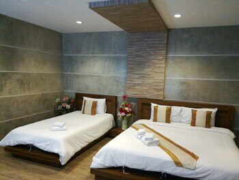 Hotel Komol Residence Bangkok