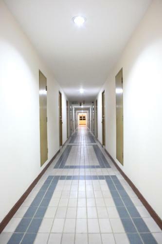 Aparthotel L.a. Tower