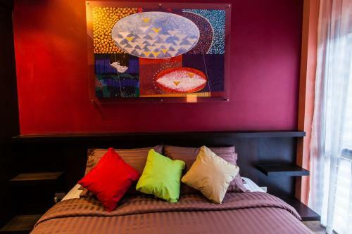 Bed & Breakfast Third Rock Hostel