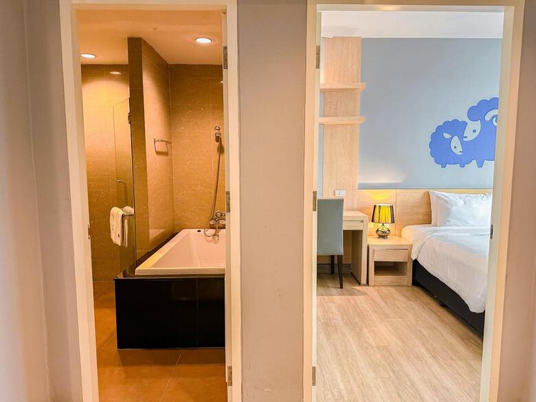 Bed & Breakfast Demeter Residences Suites